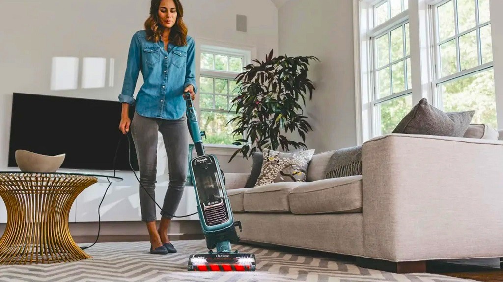 The Ultimate Guide to Choosing the Right Vacuum for Your Home