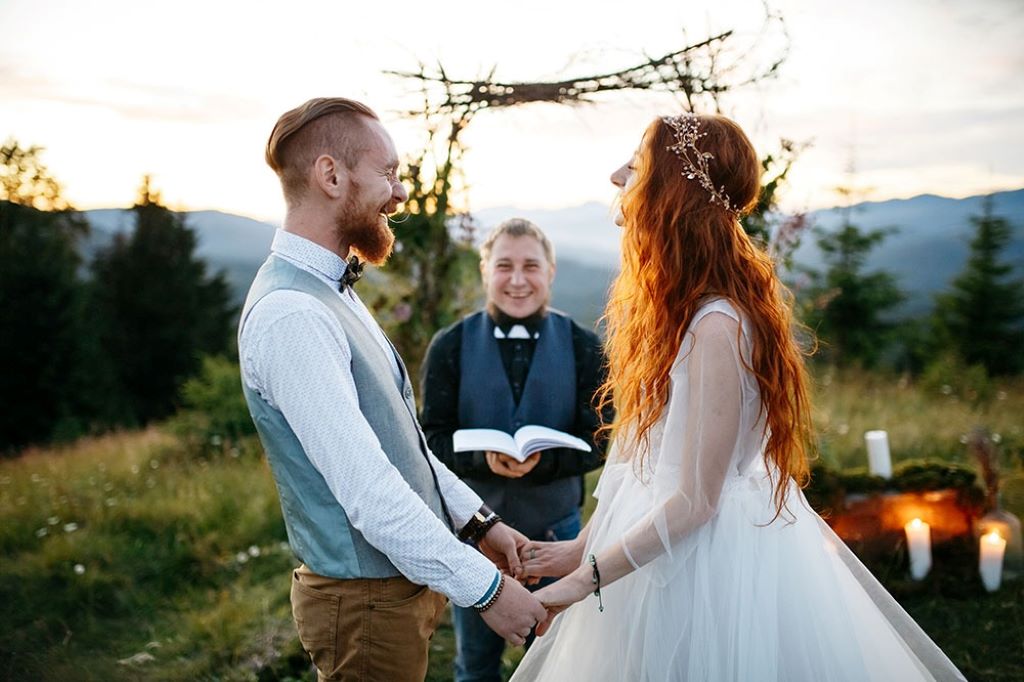 Who usually gives the final wedding blessing?